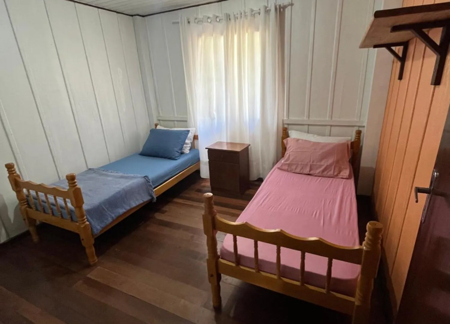 Casa Tangerina - Lago Pinhal Rio dos Cedros Brasil