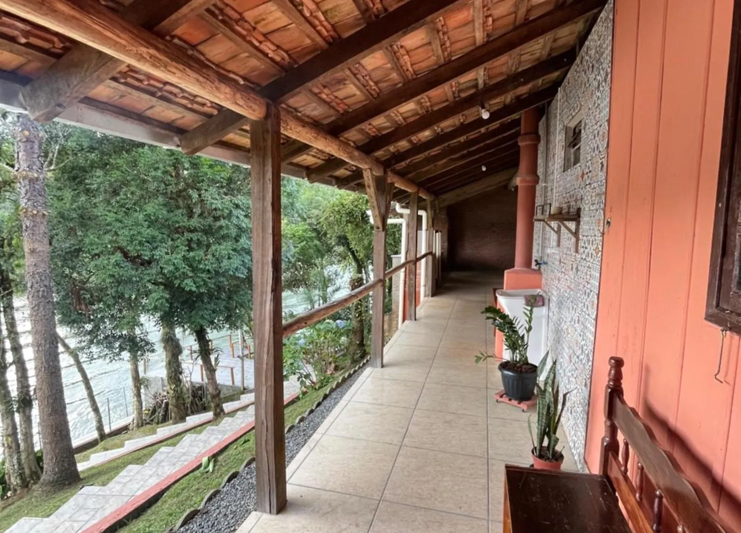 Casa de Férias Casa Tangerina - Lago Pinhal Rio dos Cedros